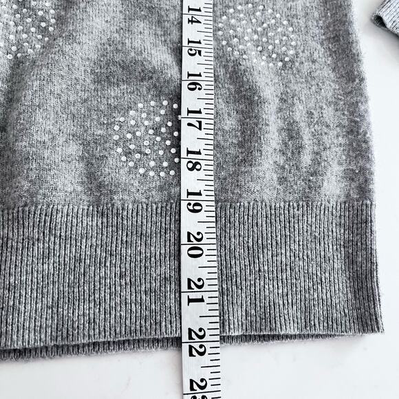 Bloomingdales 100% Cashmere Sweater Gray 3/4 Sleeve Round Neck Rhinestone - Picture 4 of 5